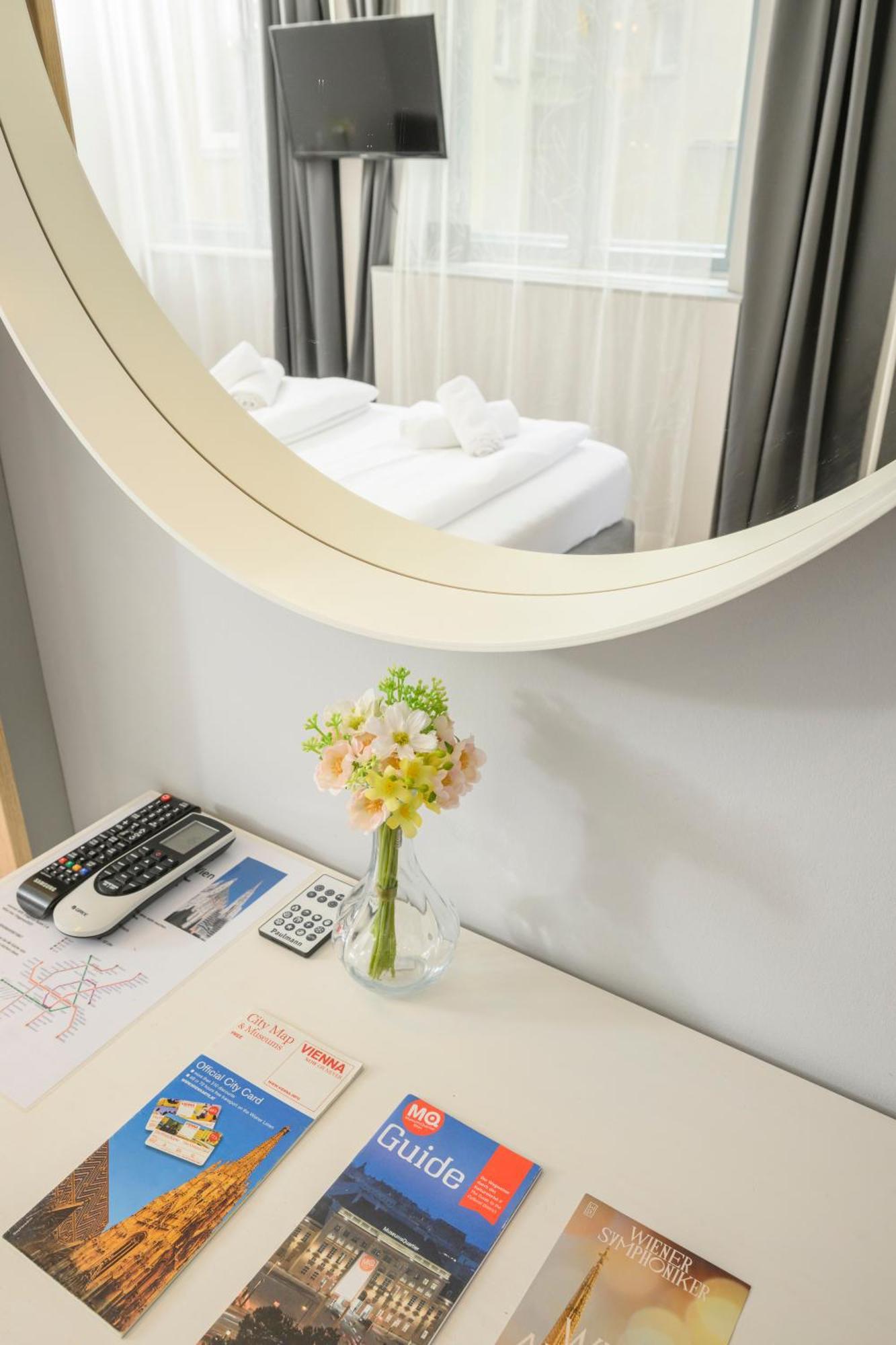 Palais Palffy Aparthotel Wenen